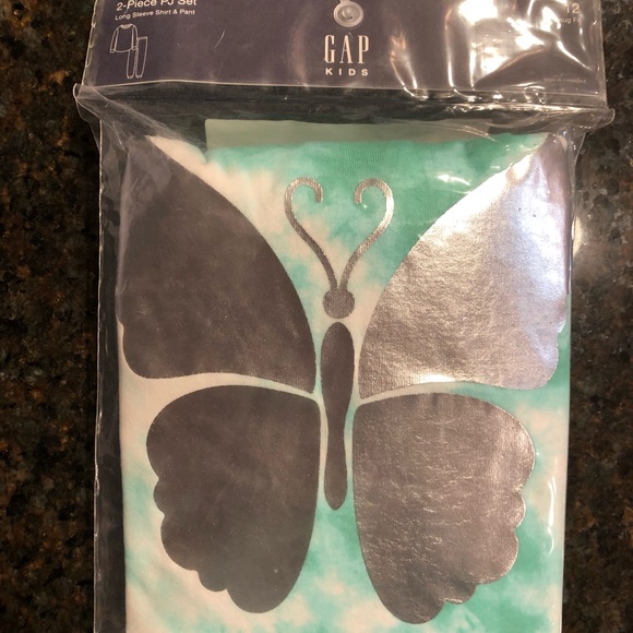 Gap PJ’s for girls. Size 12. NWT - Picture 6 of 9